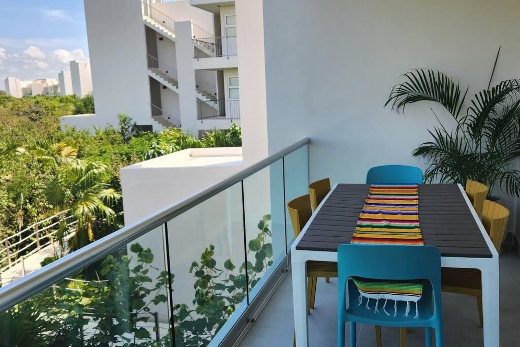 3 Bedroom Luxury Condo Next To Beach & Pools, Ac And Internet Акумаль Экстерьер фото