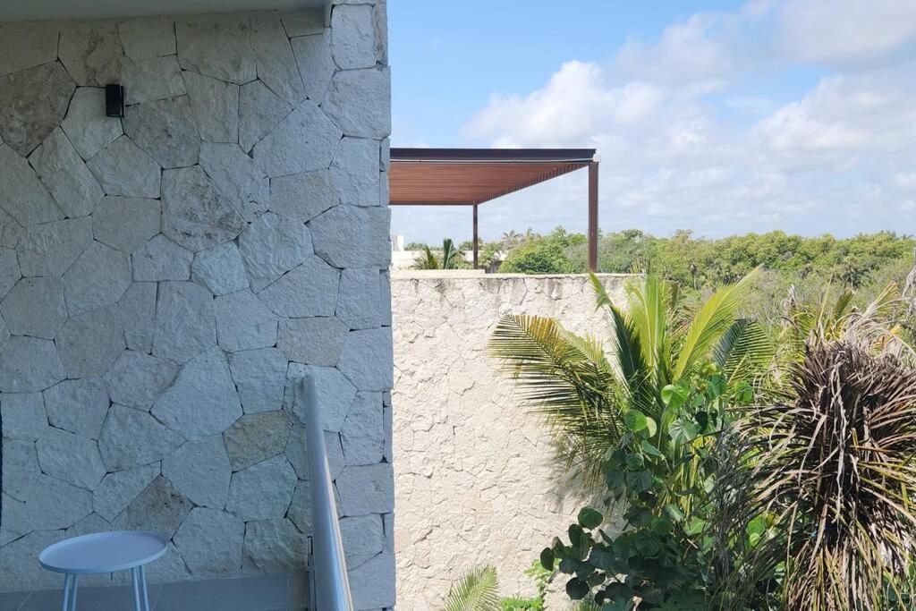3 Bedroom Luxury Condo Next To Beach & Pools, Ac And Internet Акумаль Экстерьер фото