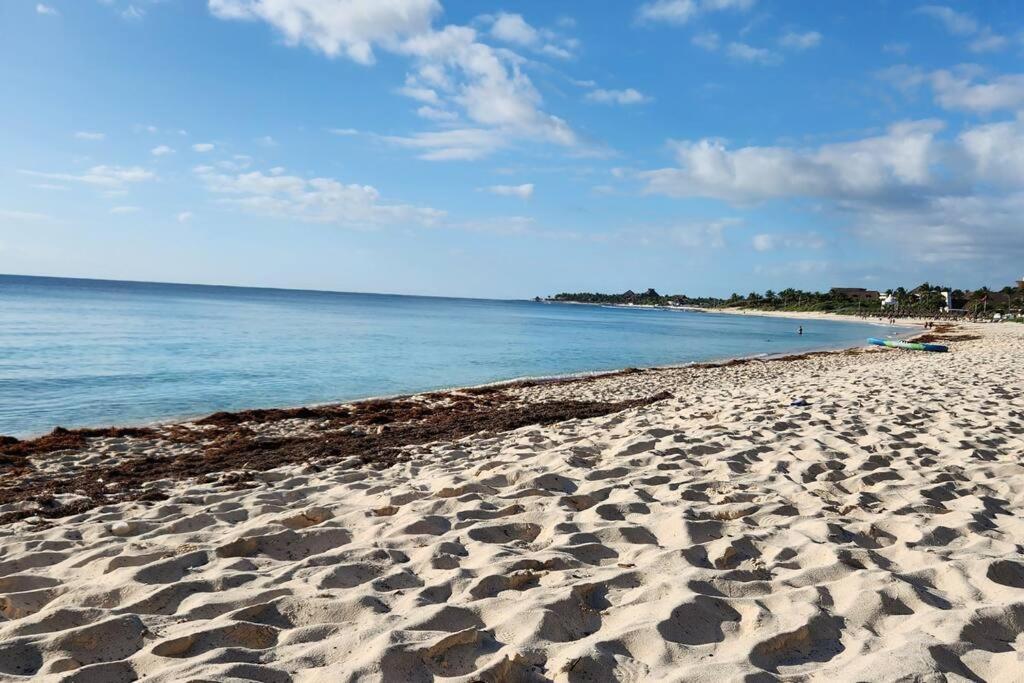 3 Bedroom Luxury Condo Next To Beach & Pools, Ac And Internet Акумаль Экстерьер фото